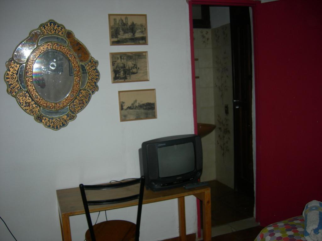 Hostal Los Aventureros Santa Cruz de La Sierra Oda fotoğraf