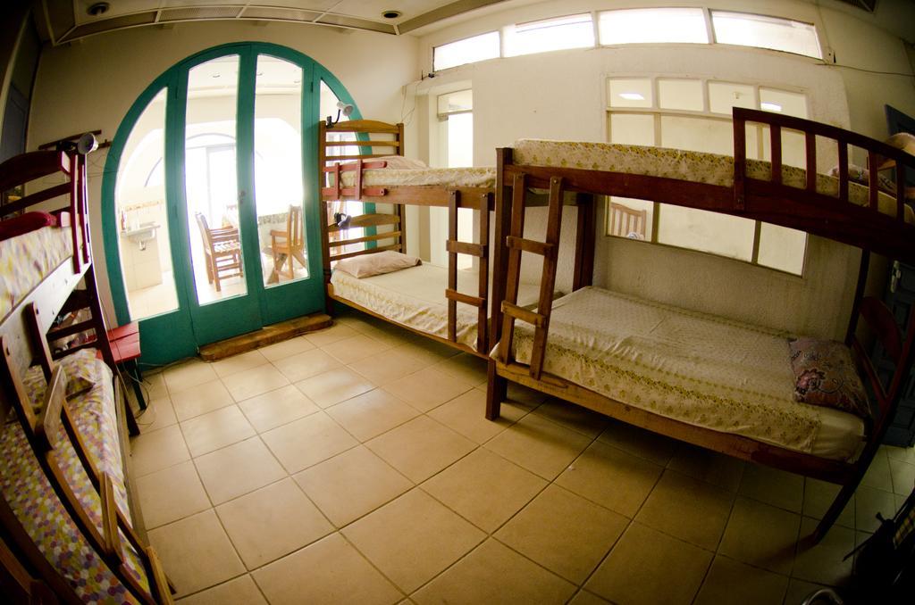 Hostal Los Aventureros Santa Cruz de La Sierra Dış mekan fotoğraf